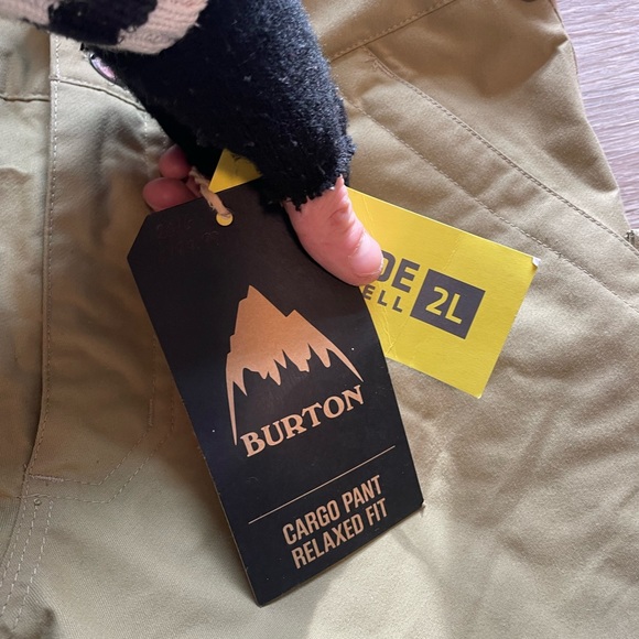 burton beige NWT snowboard/ski pants - Picture 3 of 3